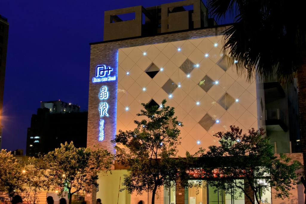 Grand Crystal Hotel Hsinchu stad Exteriör bild